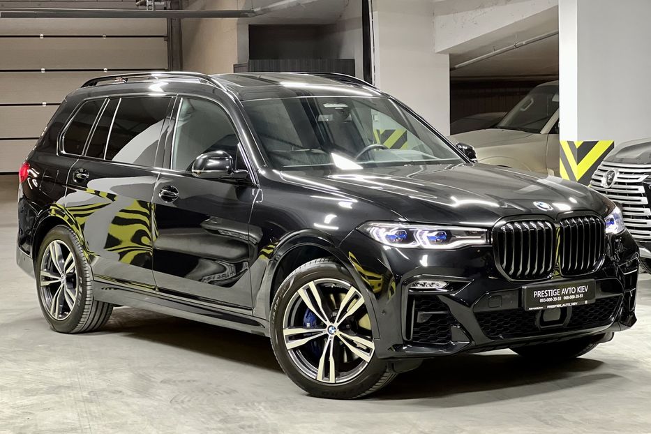 Продам BMW X7 M50D  2020 года в Киеве