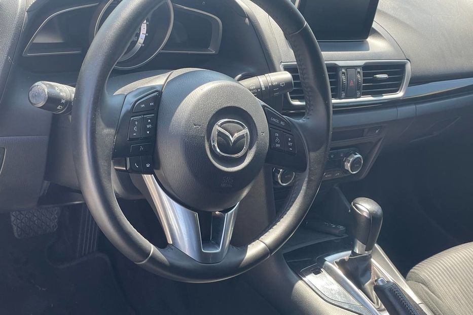 Продам Mazda 3  2.2 Skyactiv-D  2014 года в Черновцах