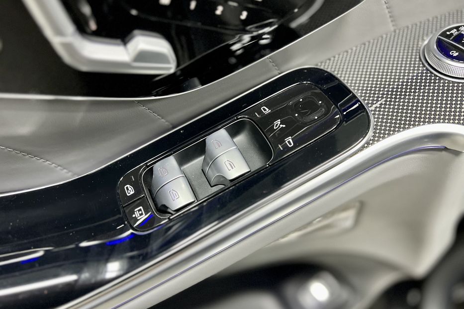 Продам Mercedes-Benz S-Class 400d 2021 года в Киеве