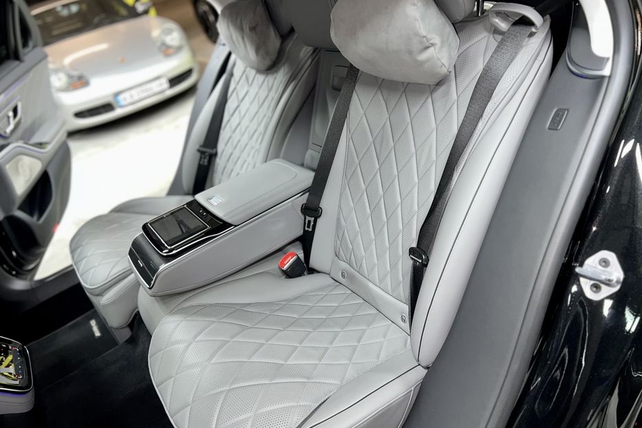 Продам Mercedes-Benz S-Class 400d 2021 года в Киеве