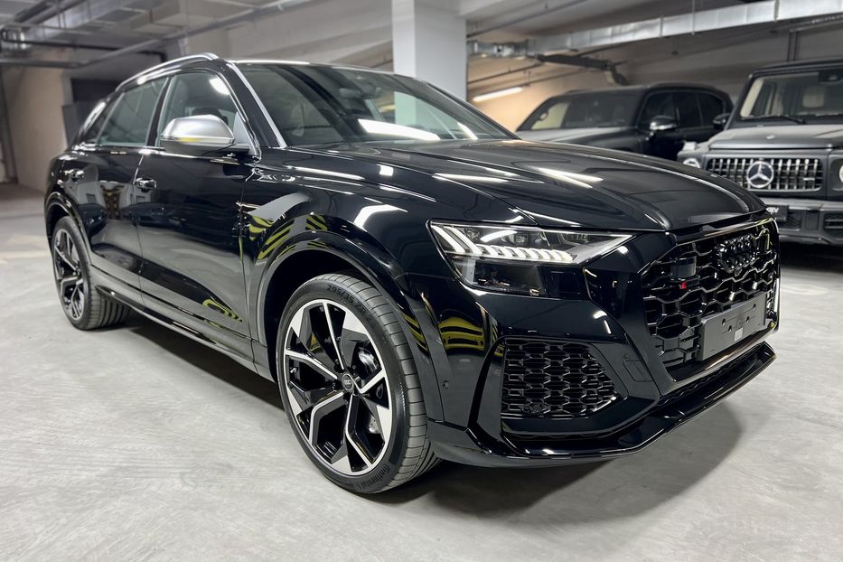 Продам Audi RS Q8 2023 года в Киеве