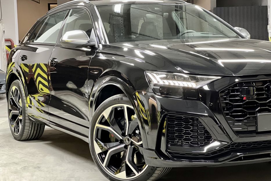 Продам Audi RS Q8 2023 года в Киеве