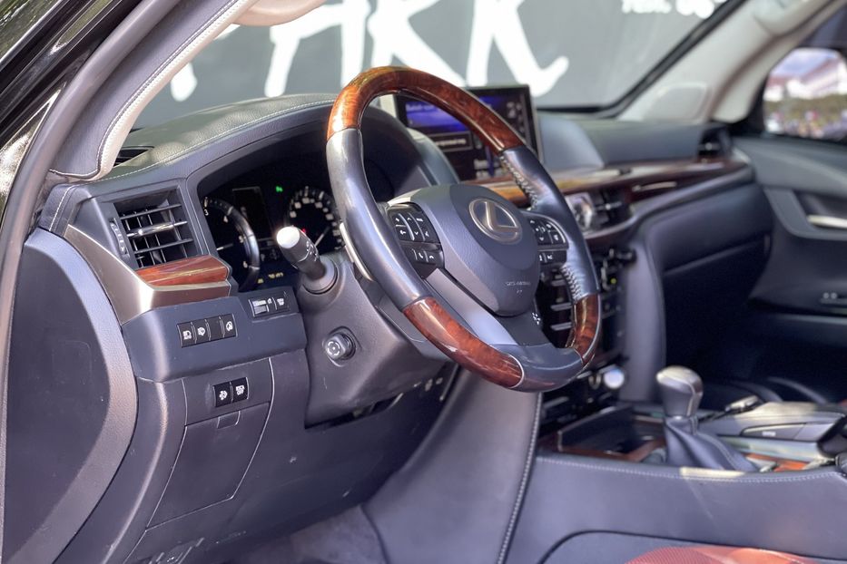 Продам Lexus LX 450 Guard B6 2015 года в Киеве