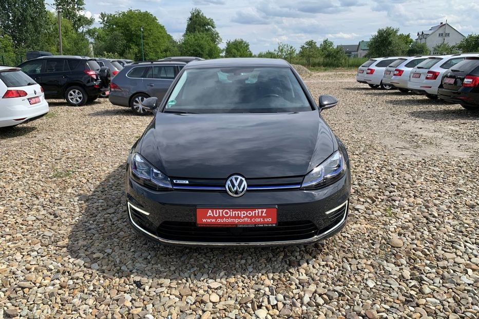 Продам Volkswagen e-Golf 35.8 kWh (136 к.с.) 2019 года в Львове