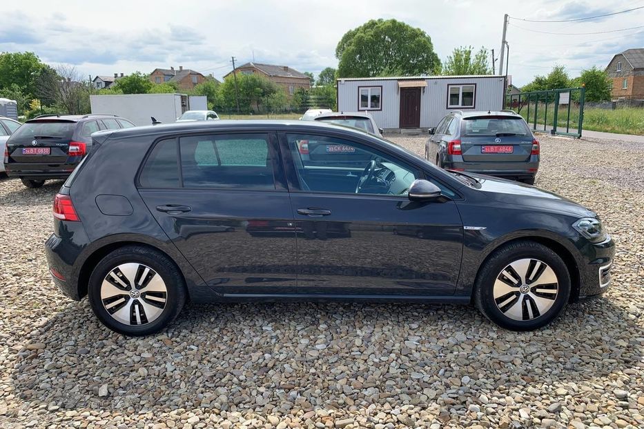 Продам Volkswagen e-Golf 35.8 kWh (136 к.с.) 2019 года в Львове