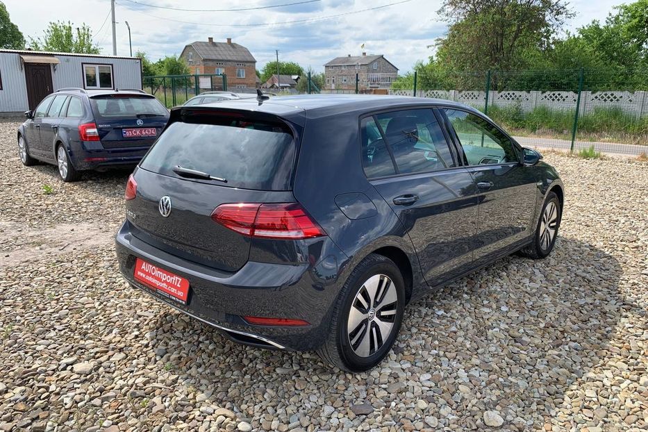 Продам Volkswagen e-Golf 35.8 kWh (136 к.с.) 2019 года в Львове