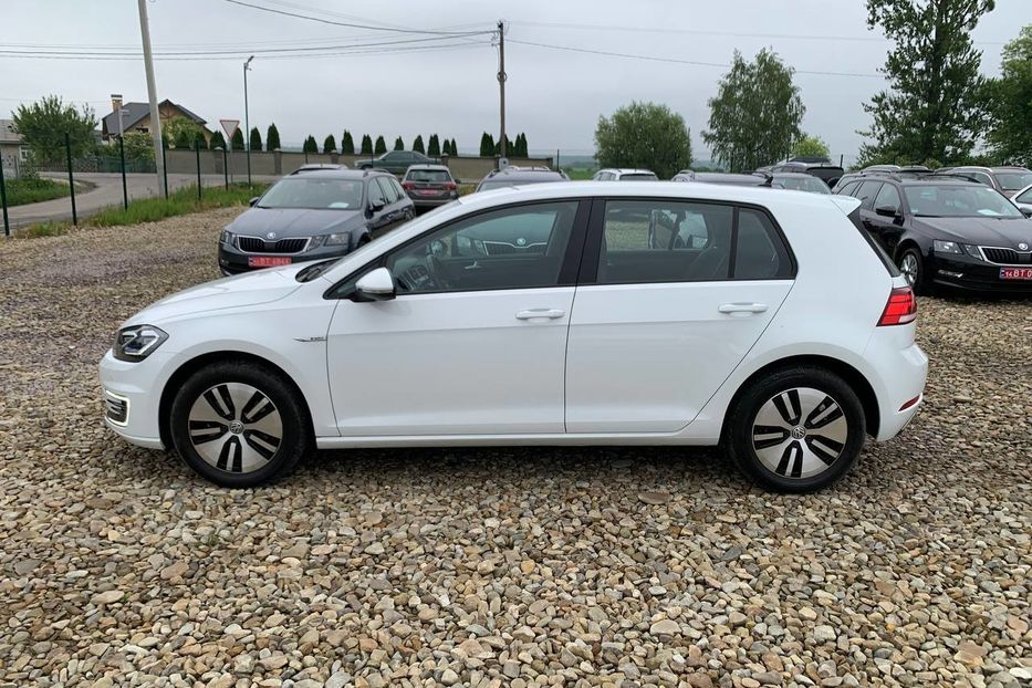 Продам Volkswagen e-Golf 35.8 kWh (136 к.с.) 2019 года в Львове