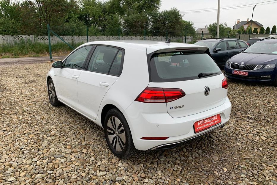 Продам Volkswagen e-Golf 35.8 kWh (136 к.с.) 2019 года в Львове