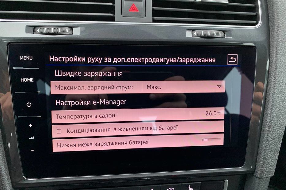 Продам Volkswagen e-Golf 35.8 kWh (136 к.с.) 2019 года в Львове