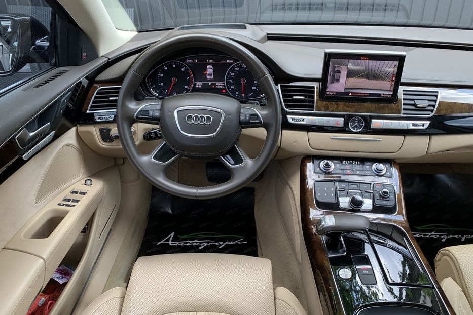 Продам Audi A8 Long Quattro 2015 года в Киеве