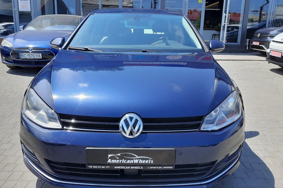 Продам Volkswagen Golf VII 2013 года в Черновцах