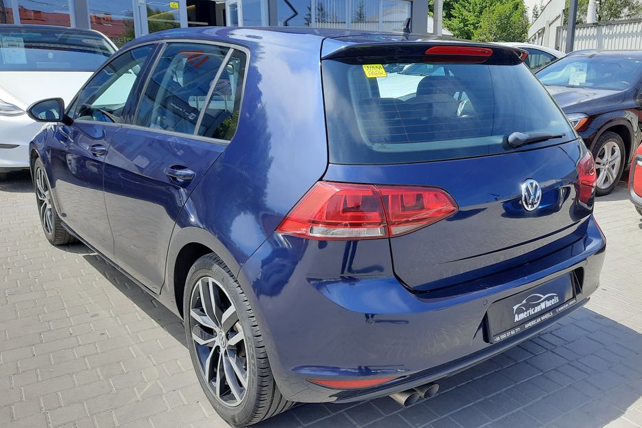 Продам Volkswagen Golf VII 2013 года в Черновцах