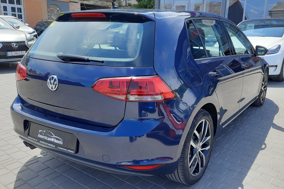 Продам Volkswagen Golf VII 2013 года в Черновцах