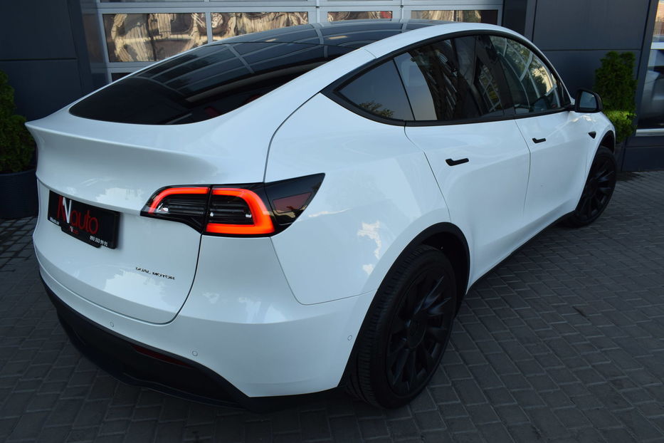 Продам Tesla Model Y 2021 года в Одессе