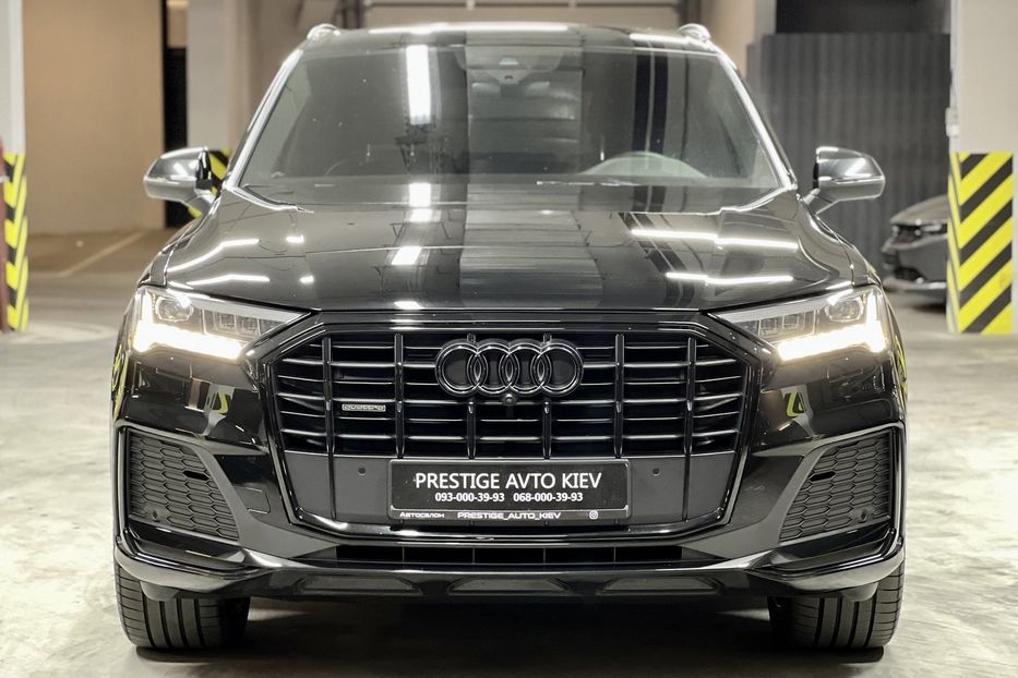 Продам Audi Q7 2021 года в Киеве