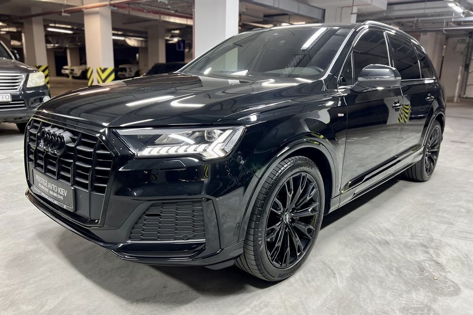 Продам Audi Q7 2021 года в Киеве