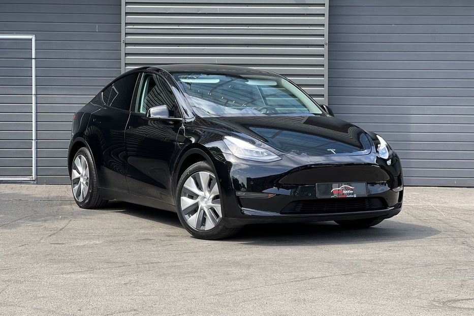 Продам Tesla Model Y Long Range 75 kWh Dual Motor 2020 года в Киеве