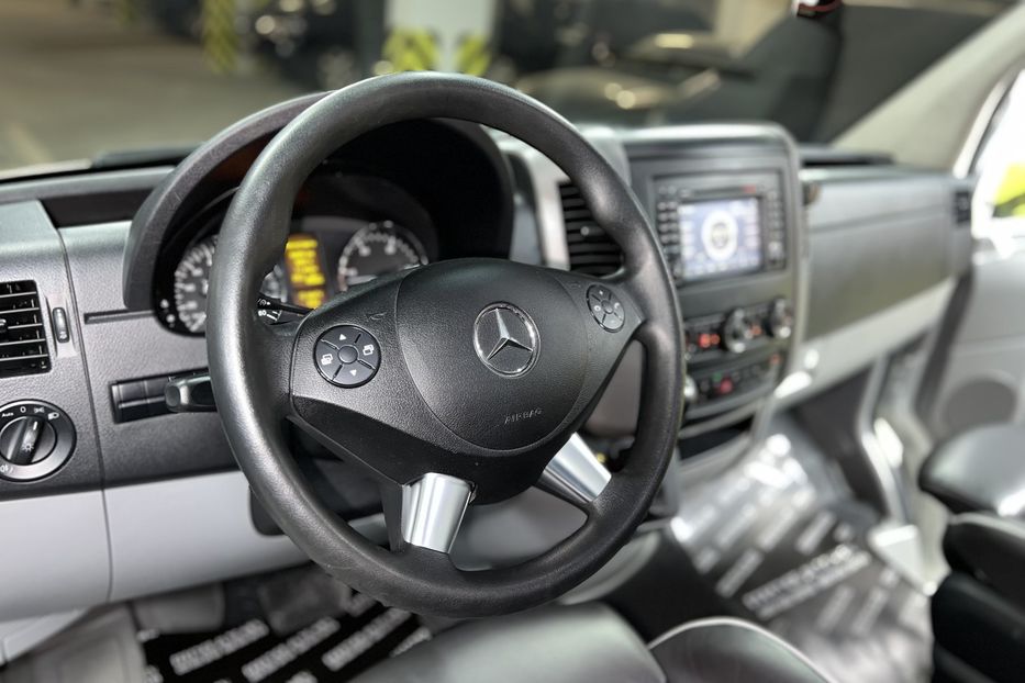 Продам Mercedes-Benz Sprinter пасс. 2014 года в Киеве