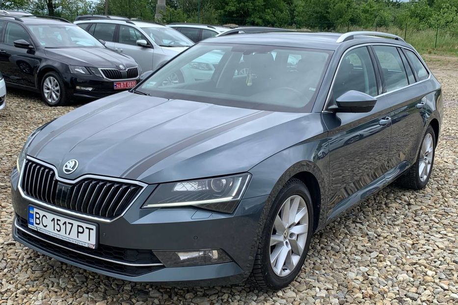 Продам Skoda Superb 2.0 TDI 190 .к.с. 2019 года в Львове