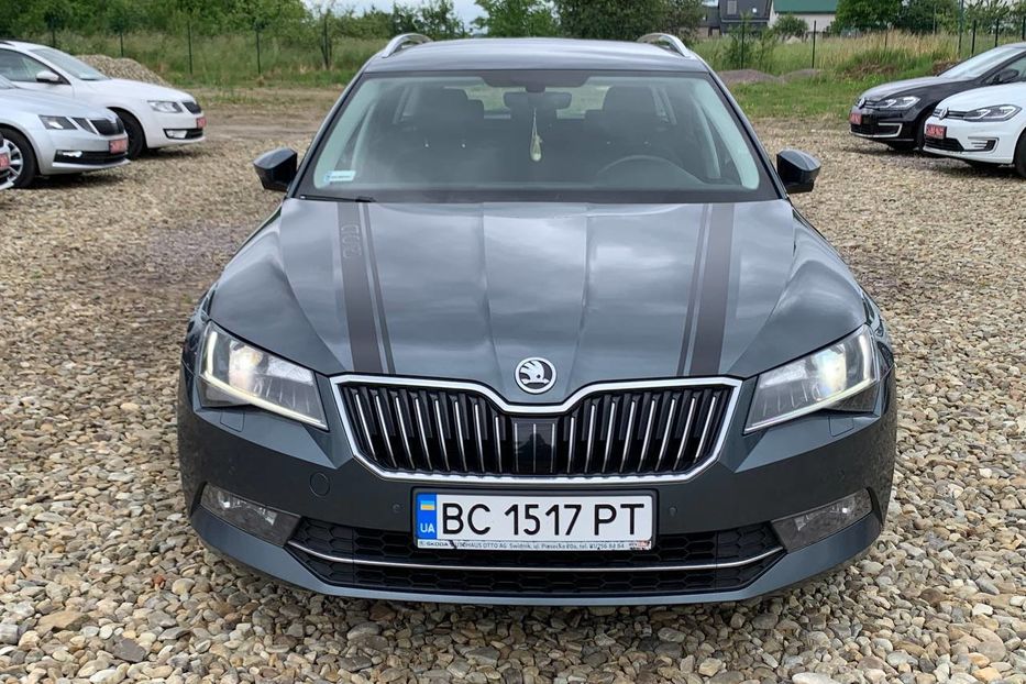 Продам Skoda Superb 2.0 TDI 190 .к.с. 2019 года в Львове