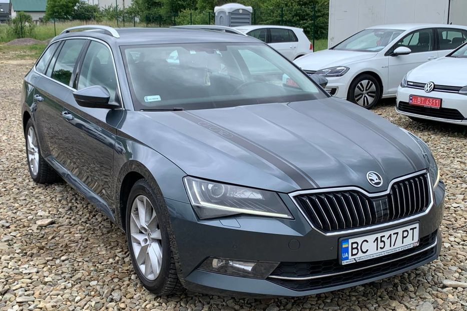 Продам Skoda Superb 2.0 TDI 190 .к.с. 2019 года в Львове