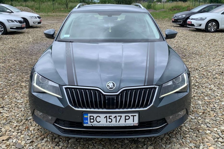 Продам Skoda Superb 2.0 TDI 190 .к.с. 2019 года в Львове