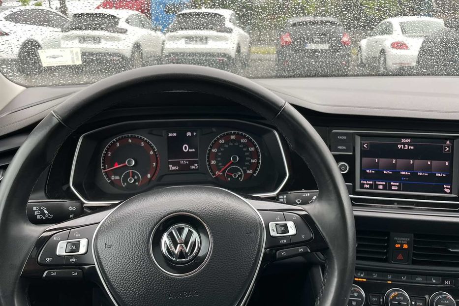 Продам Volkswagen Jetta SE 2018 года в Черновцах