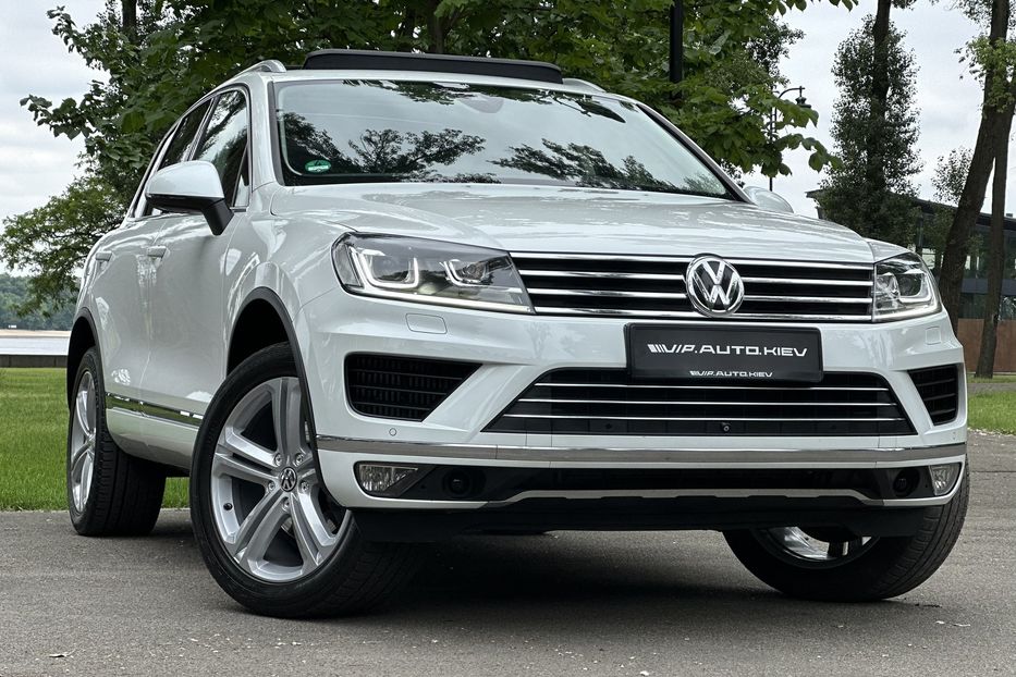 Продам Volkswagen Touareg EXECUTIVE  2018 года в Киеве