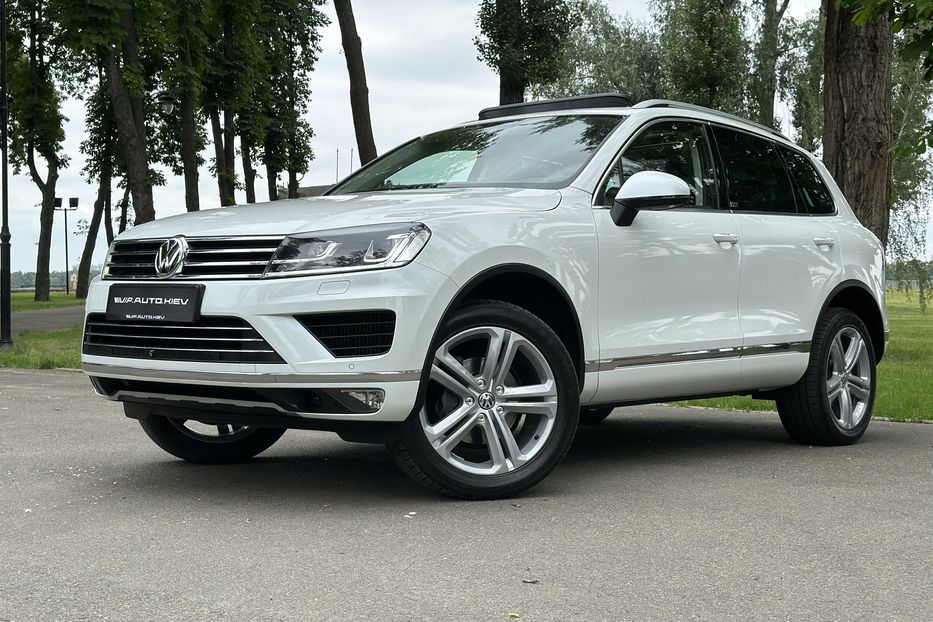 Продам Volkswagen Touareg EXECUTIVE  2018 года в Киеве