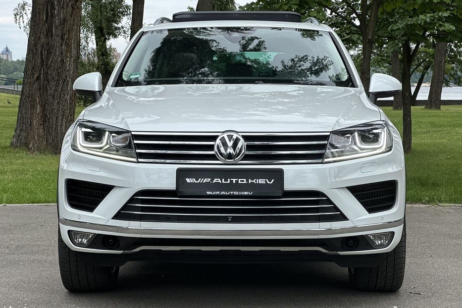 Продам Volkswagen Touareg EXECUTIVE  2018 года в Киеве