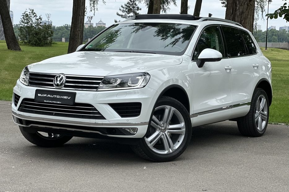 Продам Volkswagen Touareg EXECUTIVE  2018 года в Киеве