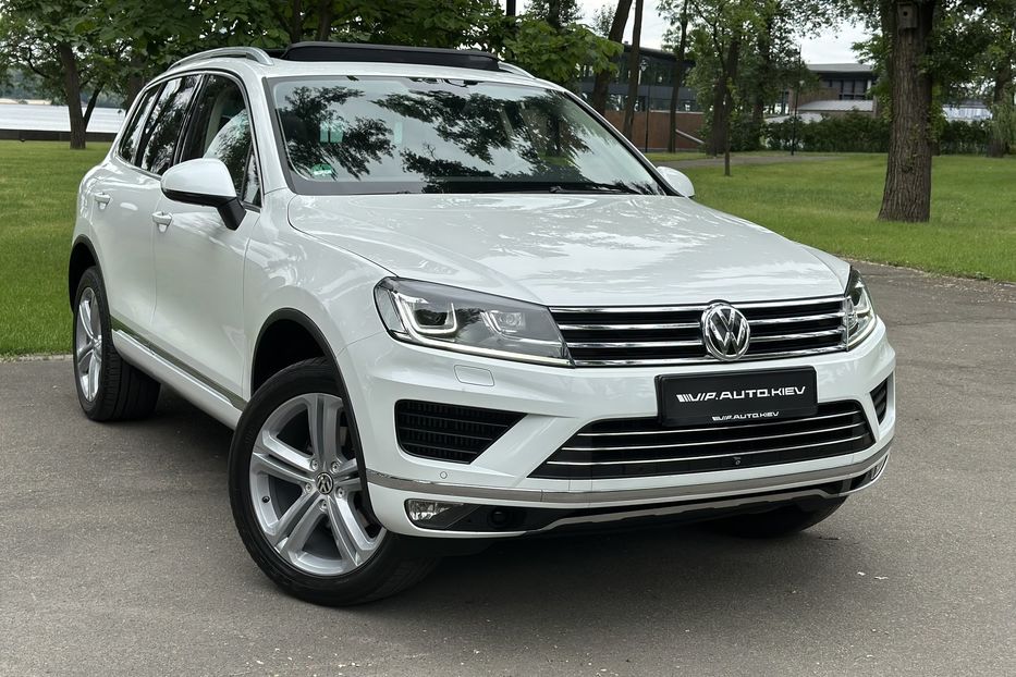 Продам Volkswagen Touareg EXECUTIVE  2018 года в Киеве