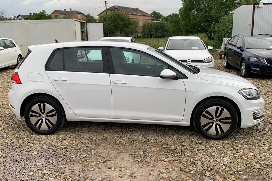 Продам Volkswagen e-Golf 35.8 kWh (136 к.с.) 2020 года в Львове