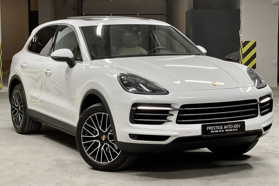 Продам Porsche Cayenne 2018 года в Киеве