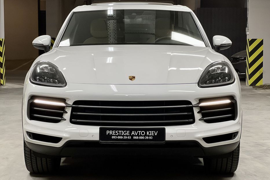 Продам Porsche Cayenne 2018 года в Киеве