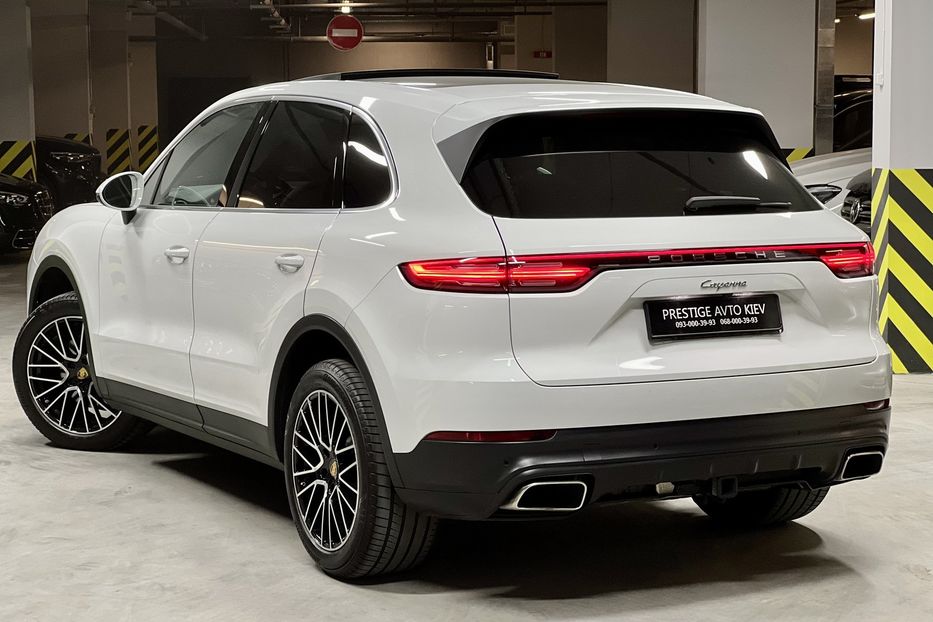 Продам Porsche Cayenne 2018 года в Киеве