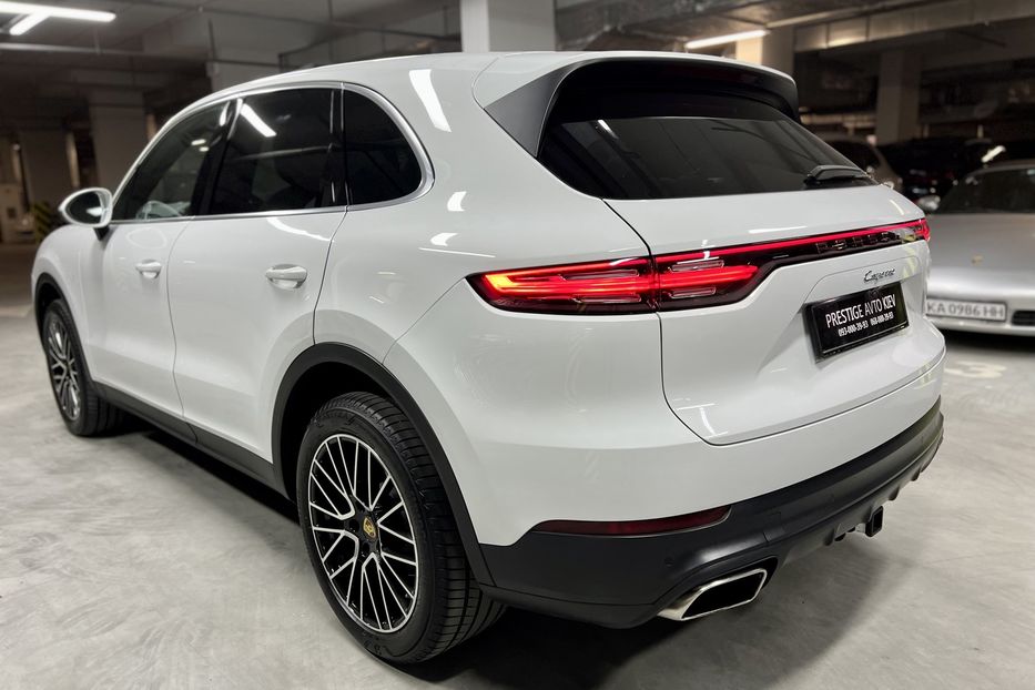 Продам Porsche Cayenne 2018 года в Киеве