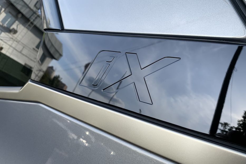 Продам BMW iX 50 Xdrive 2022 года в Киеве