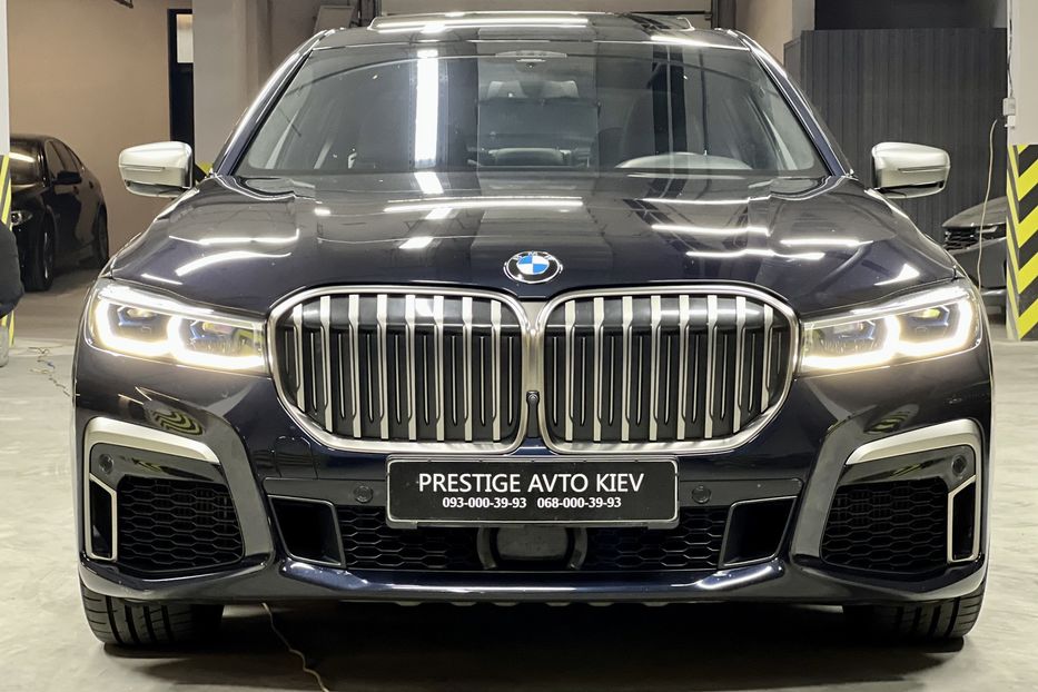 Продам BMW 760 2021 года в Киеве