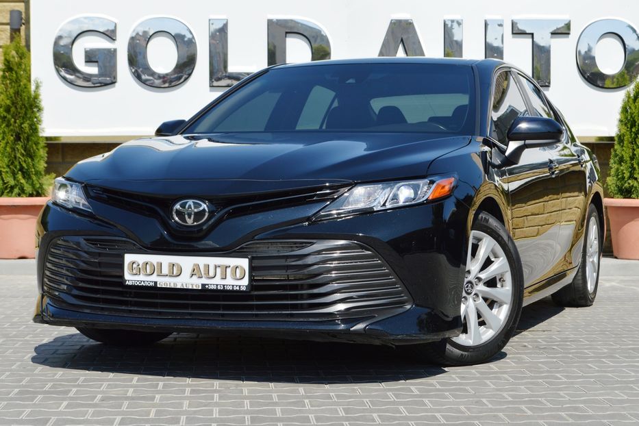 Продам Toyota Camry 2020 года в Одессе