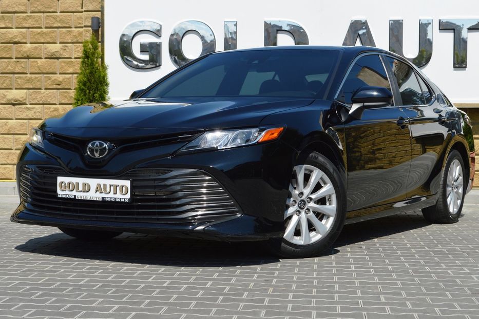 Продам Toyota Camry 2020 года в Одессе