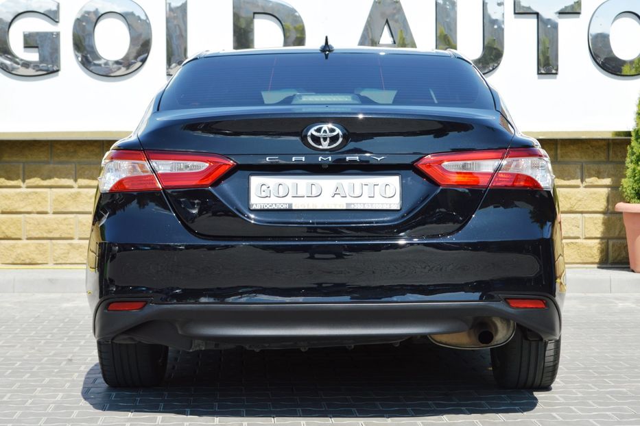 Продам Toyota Camry 2020 года в Одессе