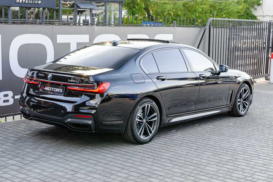 Продам BMW 750 Li Xdrive 2019 года в Киеве