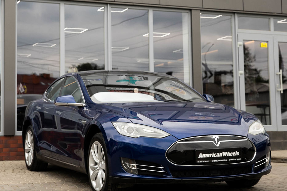 Продам Tesla Model S 70D 2015 года в Черновцах