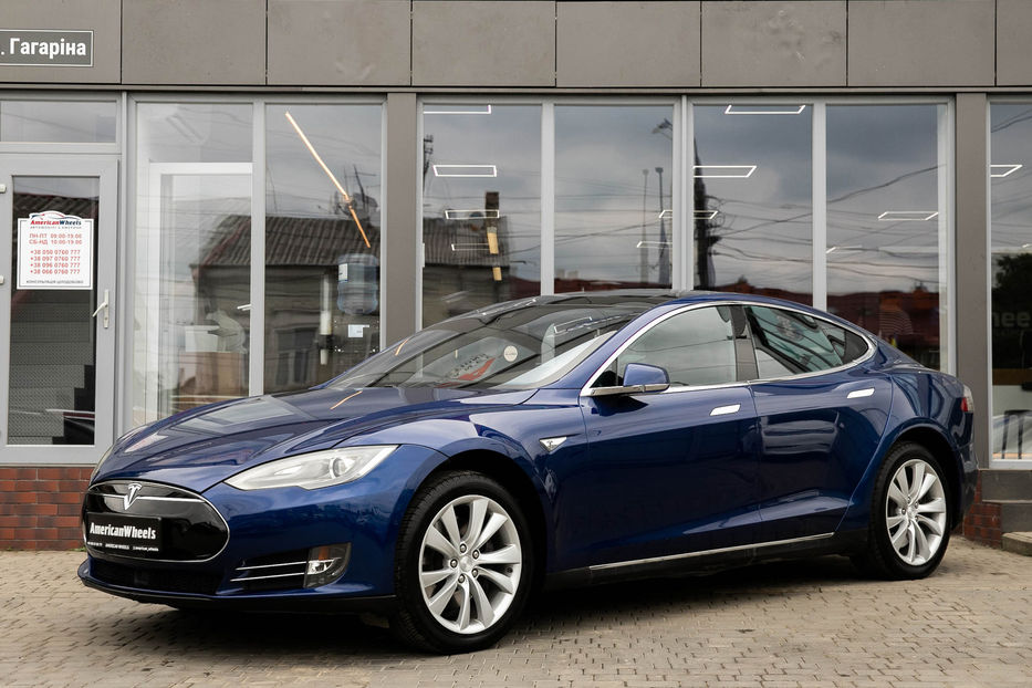 Продам Tesla Model S 70D 2015 года в Черновцах