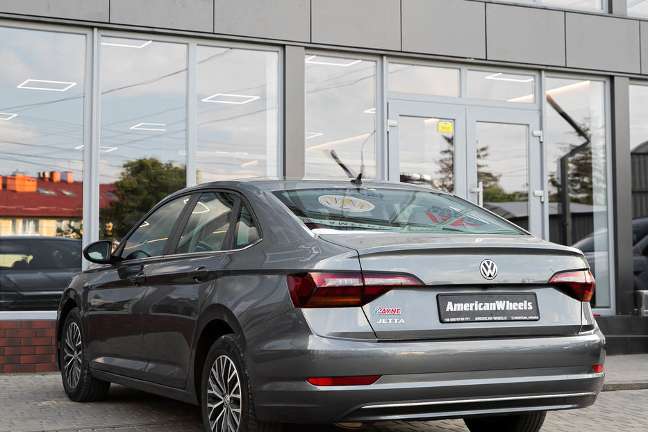 Продам Volkswagen Jetta SE 2019 года в Черновцах