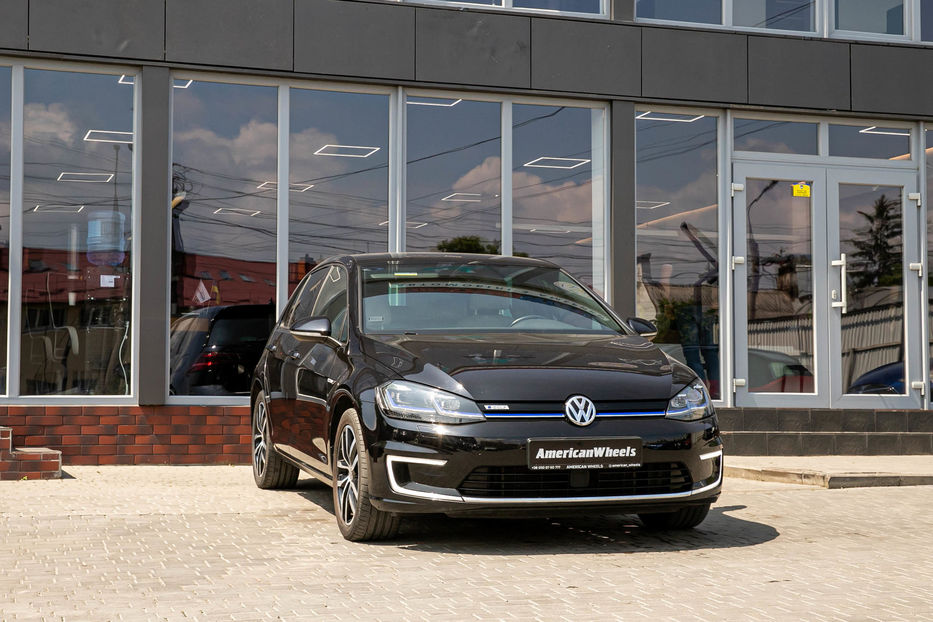 Продам Volkswagen e-Golf 36kWh 2018 года в Черновцах