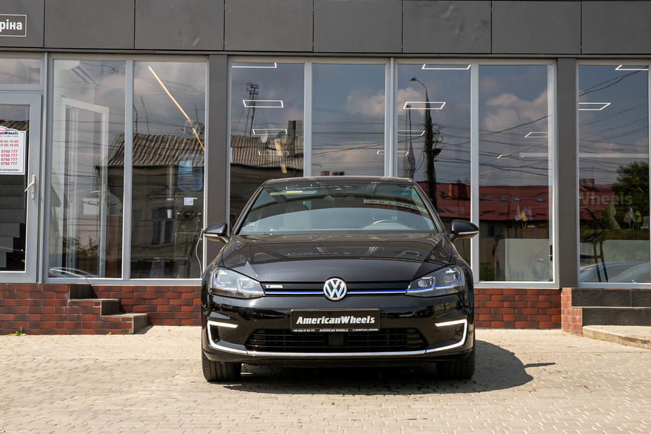 Продам Volkswagen e-Golf 36kWh 2018 года в Черновцах