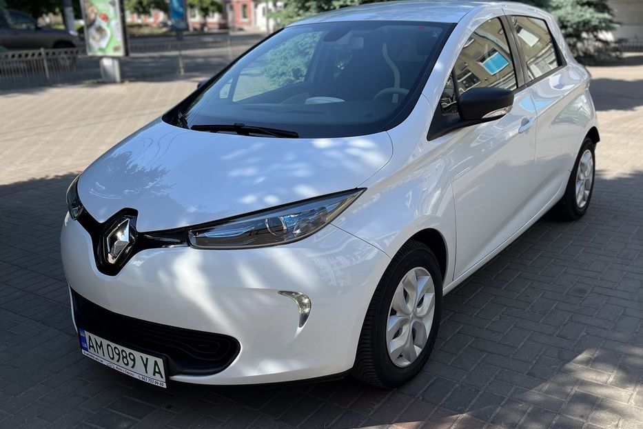 Продам Renault Zoe 41 КВ/год ЗАПАС ХОДУ 300км 2018 года в Житомире