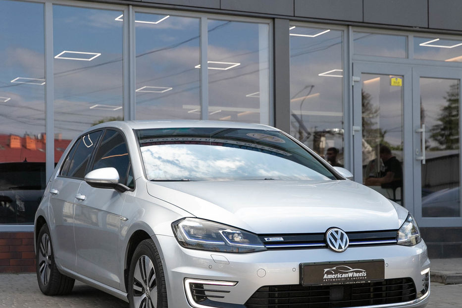 Продам Volkswagen e-Golf VII покоління (FL)/Typ 5G 2019 года в Черновцах